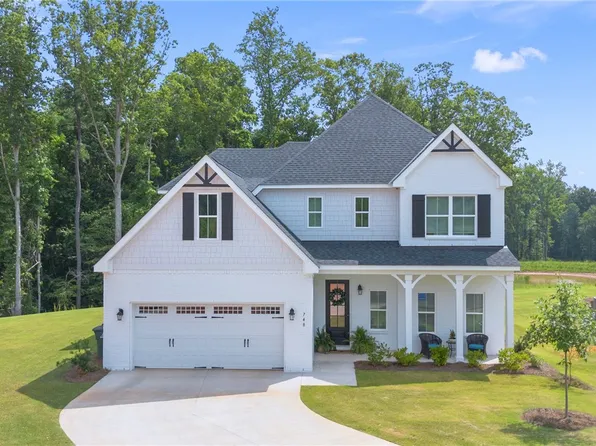 748 Manley St, Auburn, AL 36832
