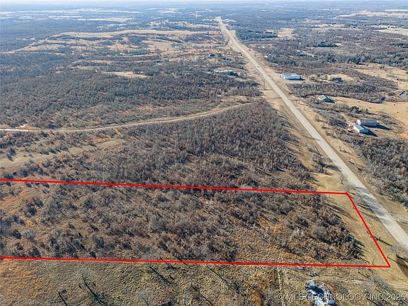 2nd image of 9579 S Highway 48