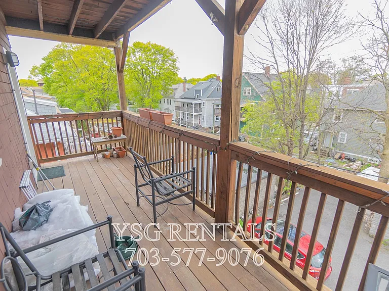 40 Easton St #3 — Photo 3
