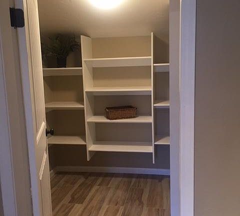 5th image of 2531 N Fontana Ave #5
