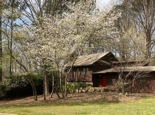 3315 Canterbury Trl, Rex, GA 30273