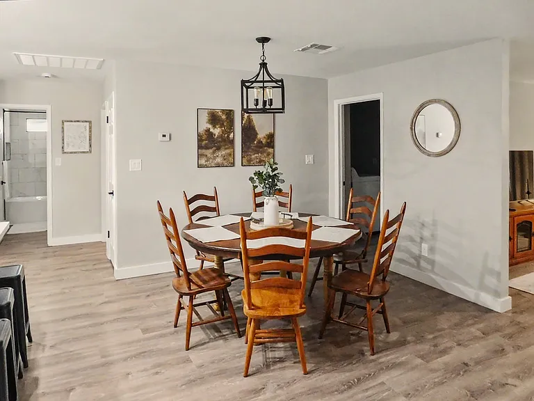 3924 W Augusta Ave — Photo 4