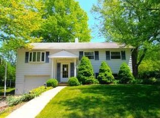 3202 N Kingsley Dr, Bloomington, IN