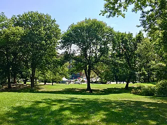 Rented by Cooper & Cooper Real Estate