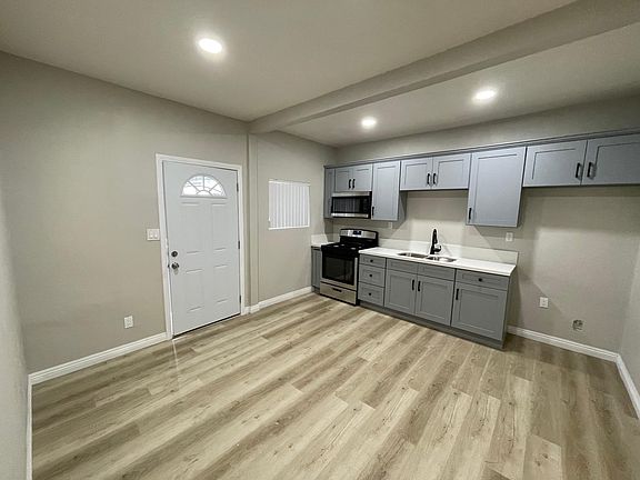 3rd image of 1451 W Holt Ave #3