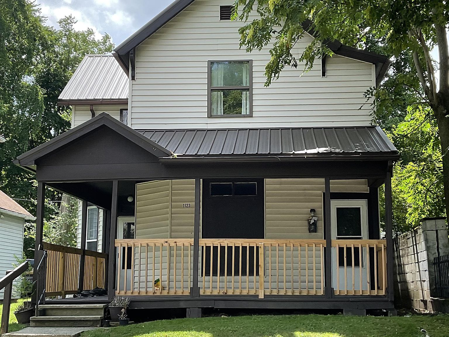 1123 Michigan Ave #B, Fort Wayne, IN 46802 | Zillow