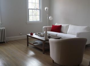2228 40th St NW APT 3, Washington, DC 20007