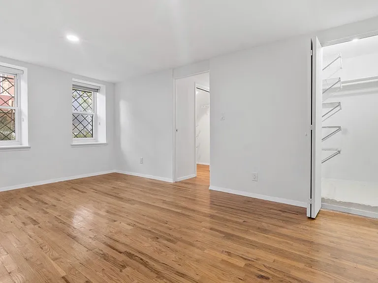 109 Grand Ave #1A — Photo 23