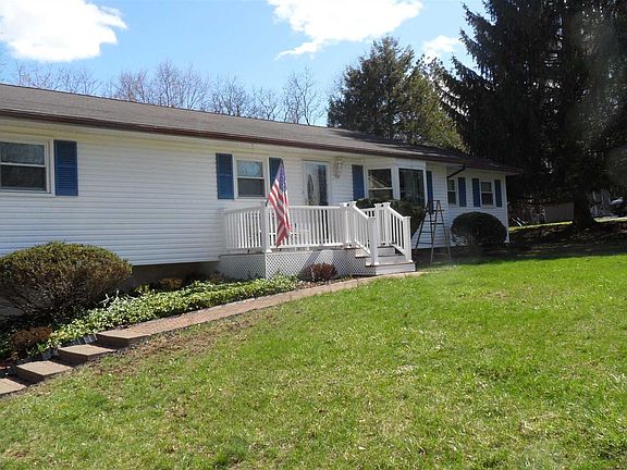 5th image of 14 Woodland Cir