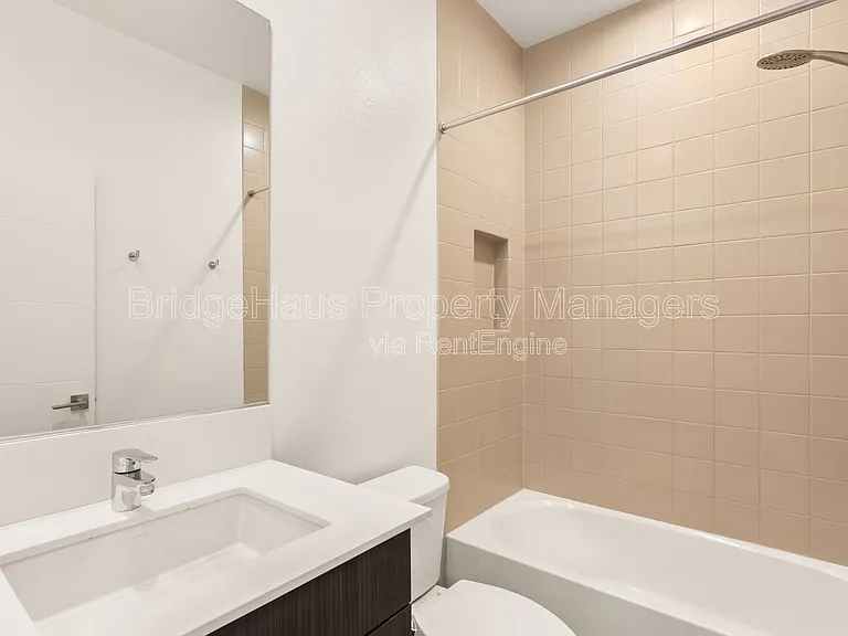 721 Shoreline Rd — Photo 29