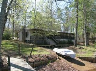 683 Moonbranch Dr, Dadeville, AL 36853