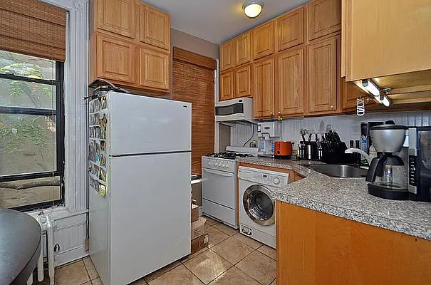 Sold by Calabrese Real Estate | media 6