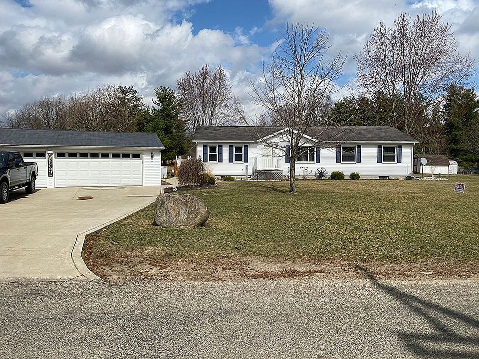1st image of 1230 E Hastings Lake Rd
