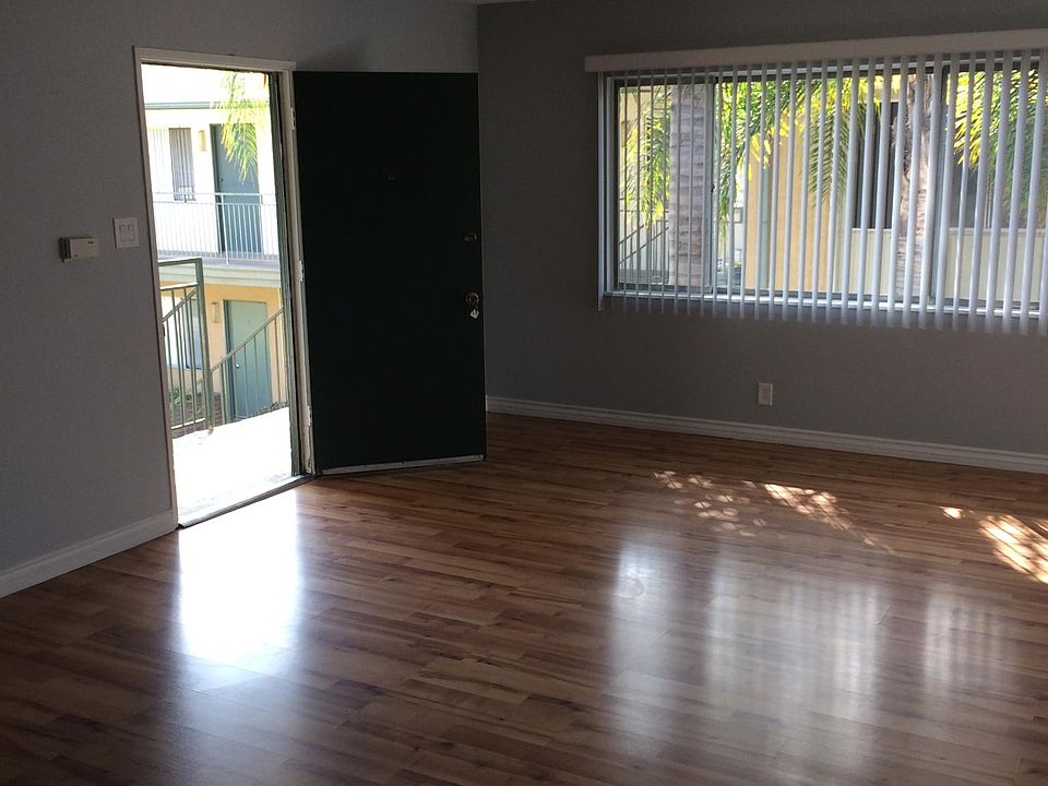 1st image of 1000 S Osage Ave APT 2
