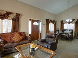 10578 Cayuga Ave, Pacoima, CA 91331