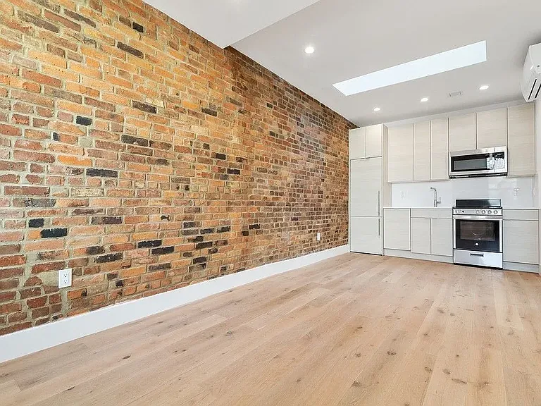 333 Warren St #4RR — Photo 3