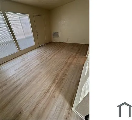 6476 Victoria Ave — Photo 4