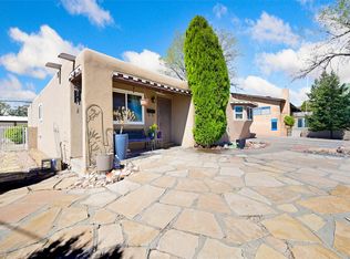 988 Avenida De Las Campanas, Santa Fe, NM 87507