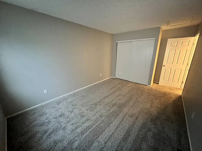 3909 Heatherglen Dr — Photo 21