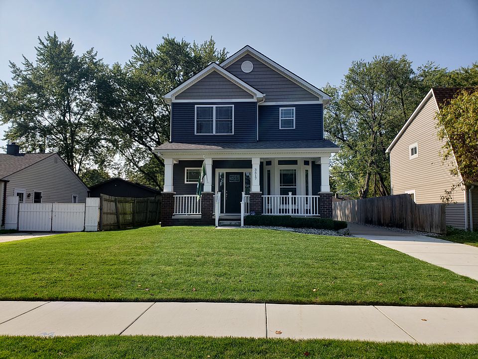 2nd image of 3517 Woodland Ave
