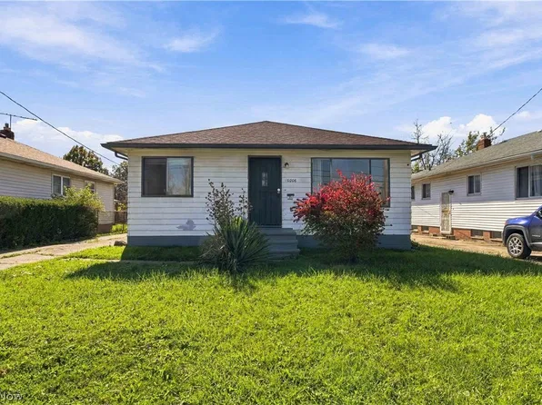 16006 Seville Rd, Cleveland, OH 44128