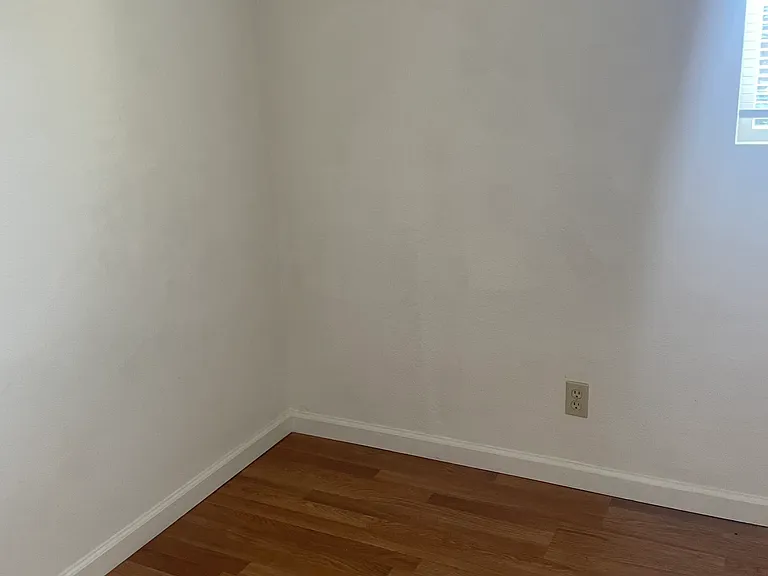 307 E Heald Ave #3 — Photo 5