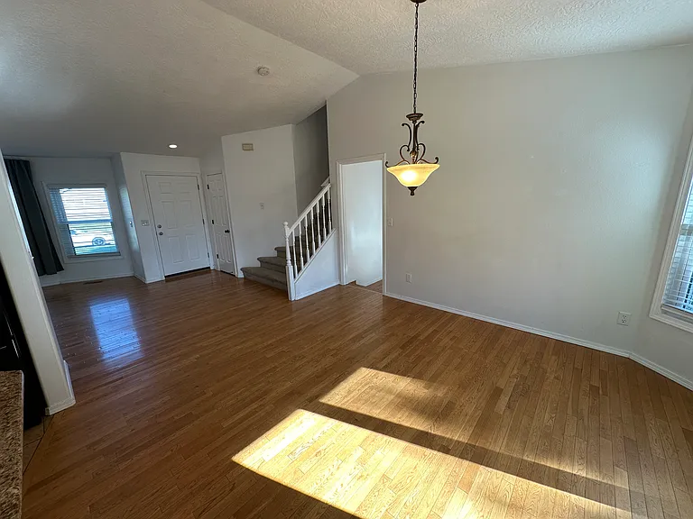 620 Teton Dr — Photo 4