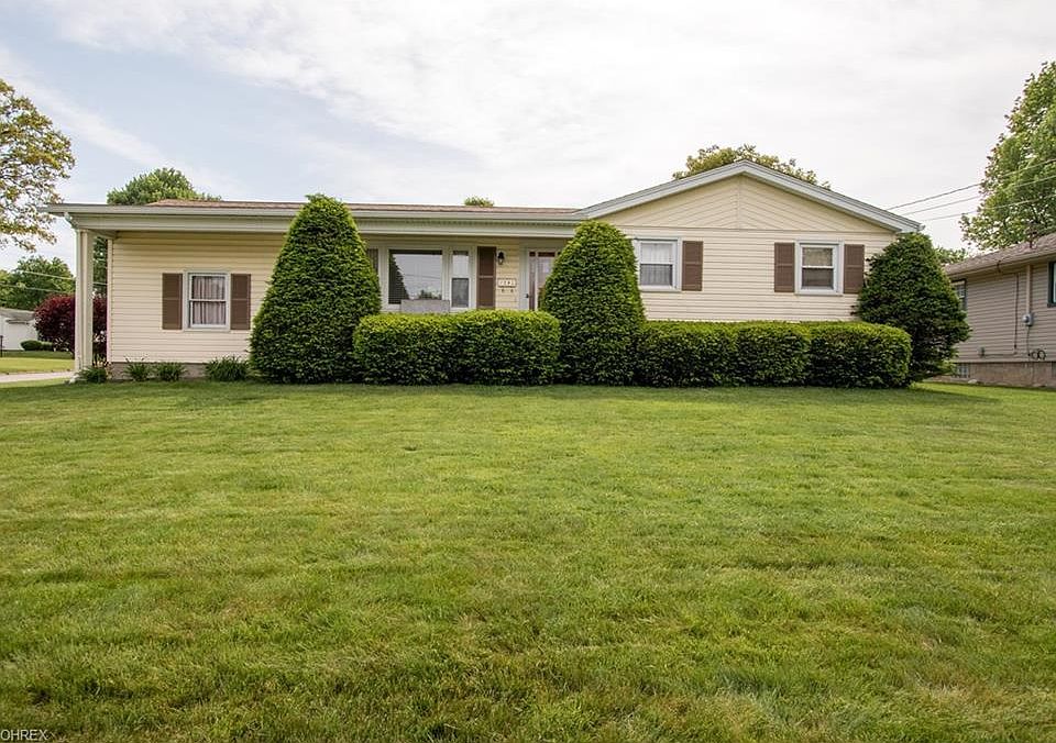 1st image of 1595 Sequoya Dr