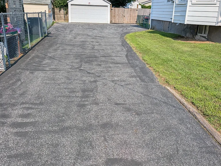 W Roland Rd — Photo 8