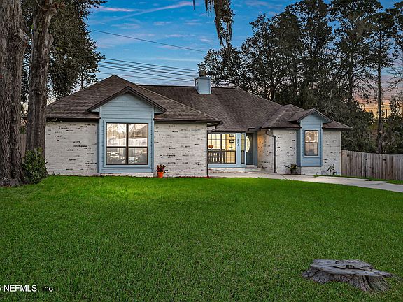 2nd image of 994 LAKERIDGE Drive
