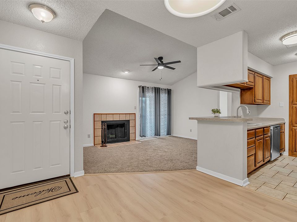 1st image of 2101 Friendly Dr APT 3121