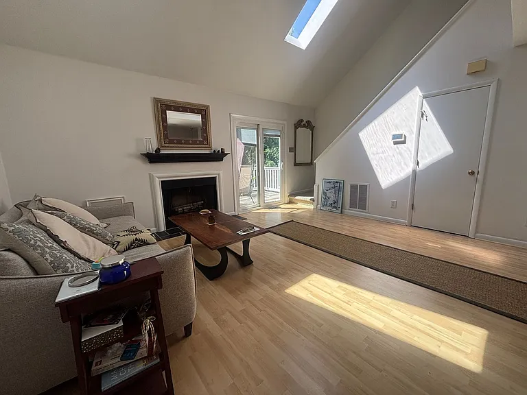 5180 Winterberry Ct — Photo 5