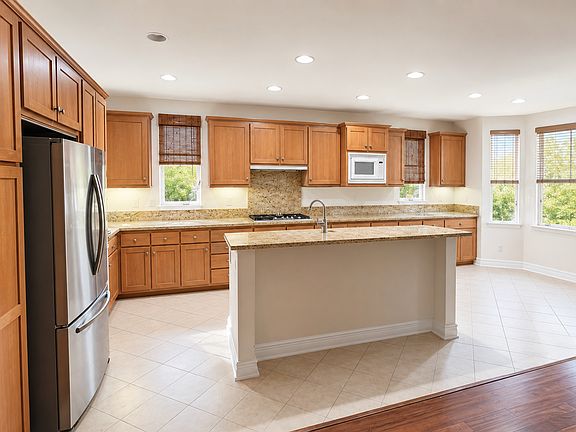 4th image of 309 Brister Park Ct