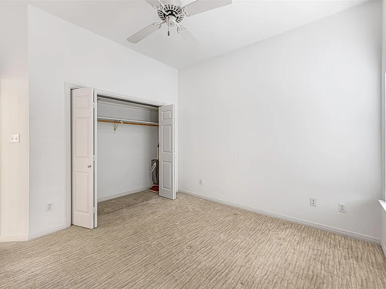 1621 Maggie Mayes St — Photo 5