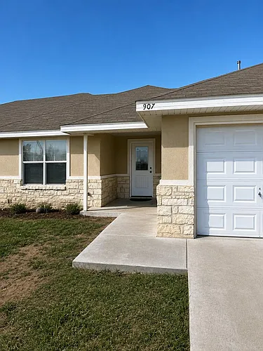 907 Copus Cir Photo 1