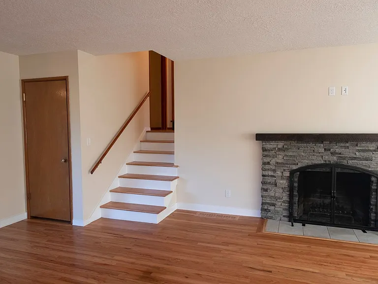 9054 SW 38th Ave — Photo 20
