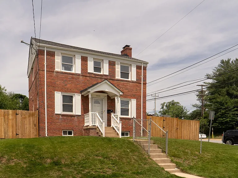 10026 Lorain Ave — Photo 46