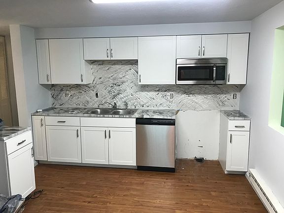 5th image of 1448 Castillion Dr NE