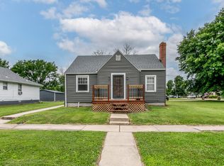 1321 N Olive St, Mexico, MO 65265