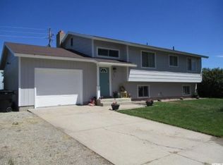 498 Crescent Dr, Montpelier, ID 83254