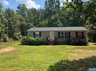 470 Glenmore Rd, Howardsville, VA 24562