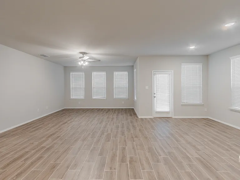 5948 Hopkins Dr — Photo 30
