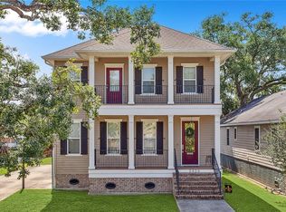 5626 Chamberlain Dr, New Orleans, LA 70122