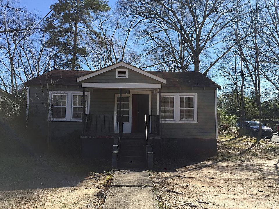 Nice bungalow house.