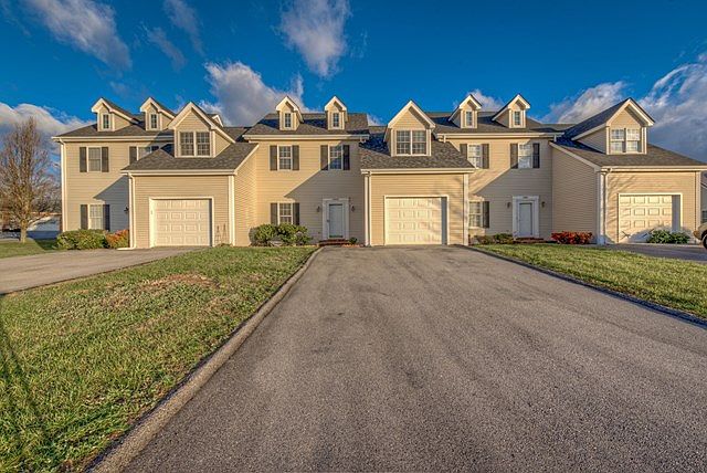 1st image of 20534 Westchester Cir