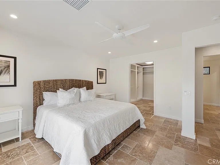 72408 Desert Dr — Photo 16