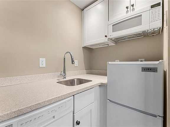 5th image of 65 Weybosset St APT 311