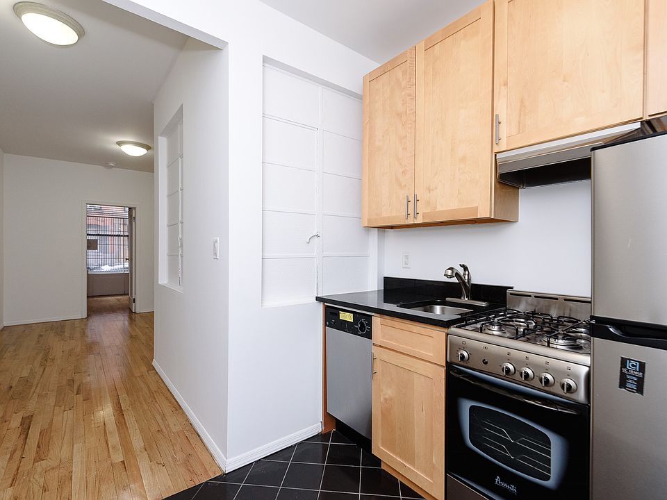 1st image of 211 E 88th St #1FW