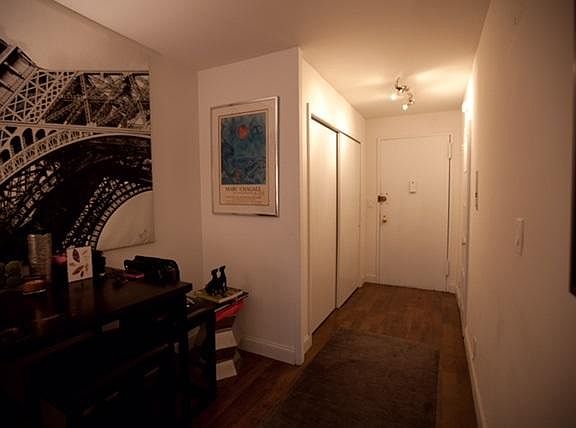 3rd image of 305 E 24th St APT 7Y
