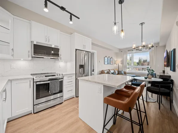 8233 208b St #A524, Langley, BC V2Y 2B2